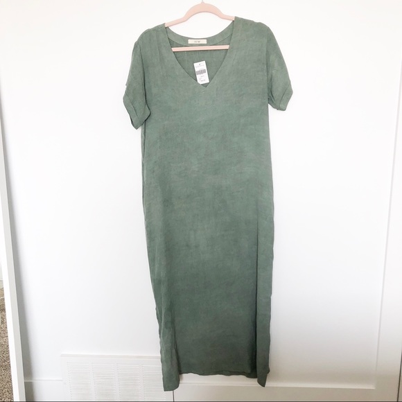 bohme Dresses & Skirts - Bohme Sage Green Maxi Dress NWT